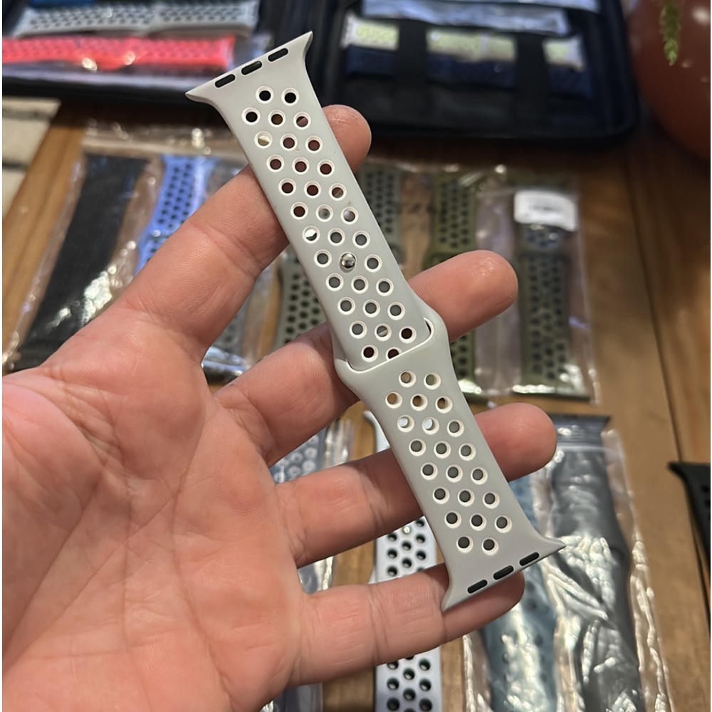 Apple Watch Nike Band Flat gray/white 42mm